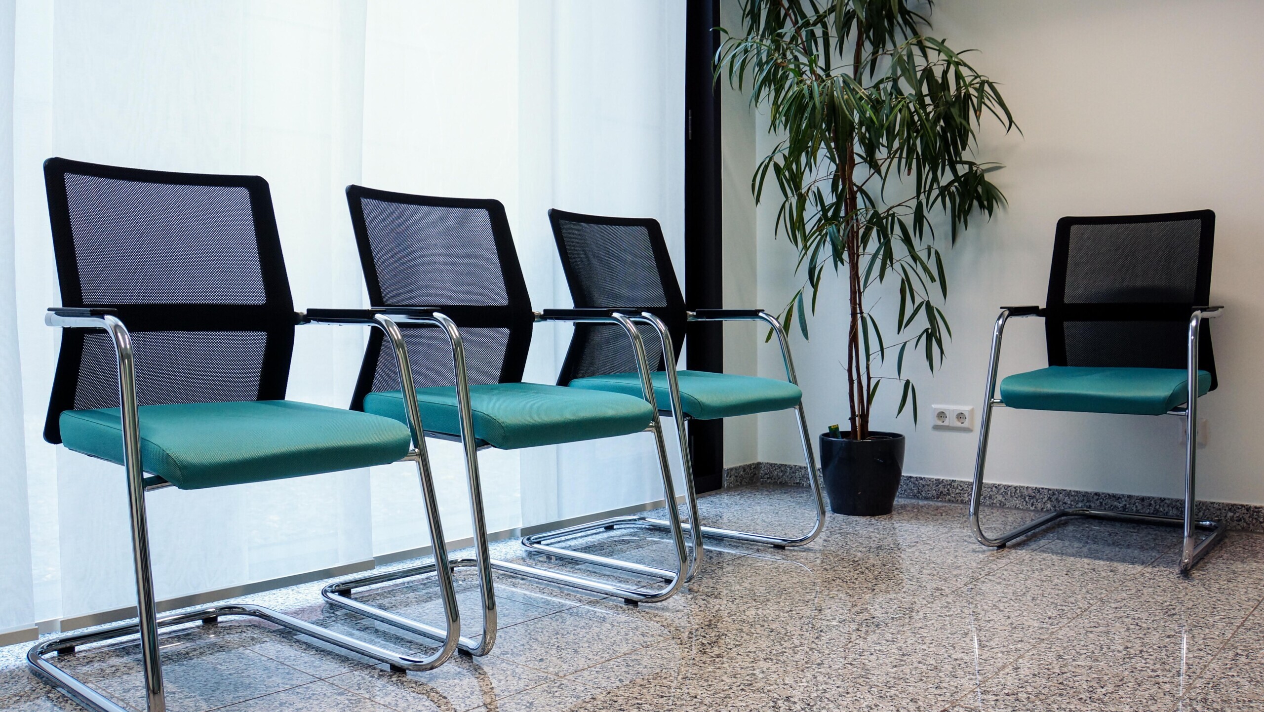 Wartezimmer von Rainer Sturm / pixelio.de