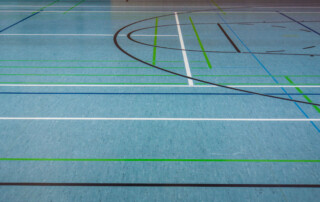 Sporthalle von Rainer Sturm / pixelio.de