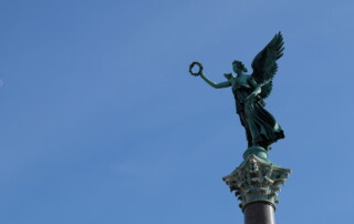 Friedenssäule am Mehringplatz